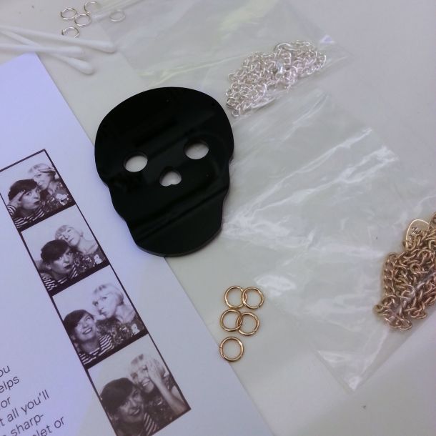 Blank sugar skull, necklace chain and assorted jewellery bits and bobs.