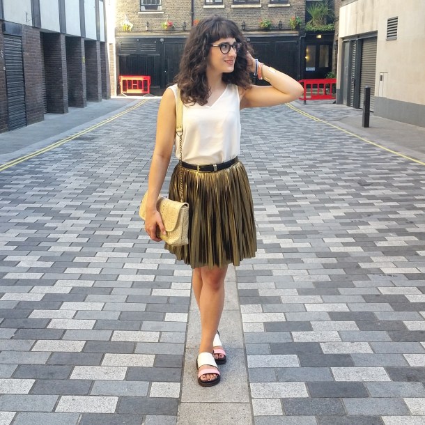 What I Wore - white v neck and gold skirt for summer 2