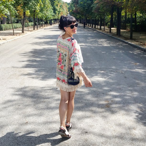 7 What I Wore - crop top, high waisted shorts and kimono jacket