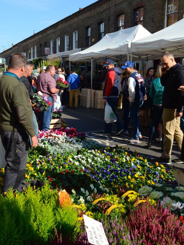 Call Me Katie - Columbia Road Flower Market in East London - 12
