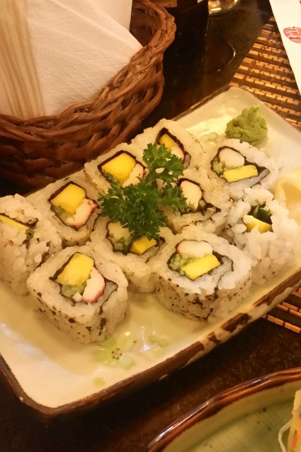 Call Me Katie - Sushi in Rio de Janeiro, Manekineko and Nik in Ipenema - 09