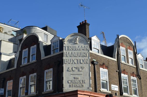 Call Me Katie - Walking around Primrose Hill and Camden Town in North London - 32