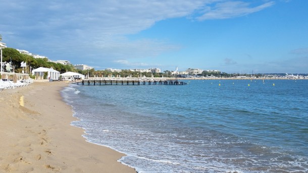 Call Me Katie - Magnum Cannes - beach views