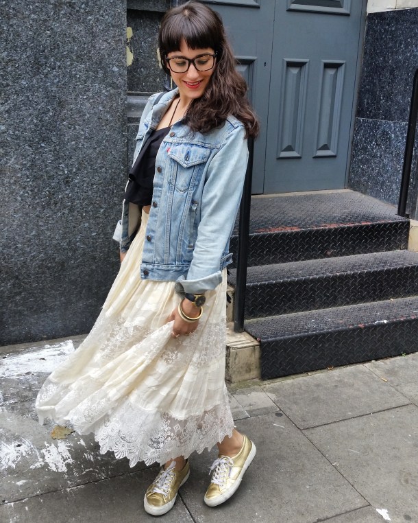 Call Me Katie - What I Wore - Lace Skirt and Zara crop top with gold trainers for a weekend look 2